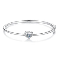 0.5CT Moissanite Hollow Heart Armband i 925 Silver