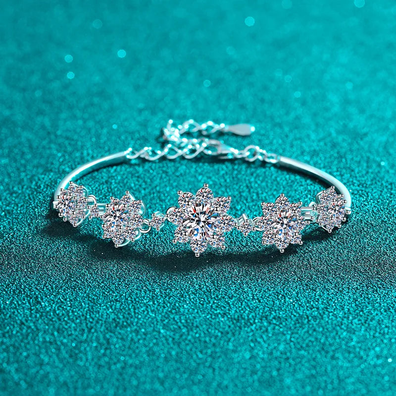 2.6CT Moissanite Flower Armband i 925 Silver