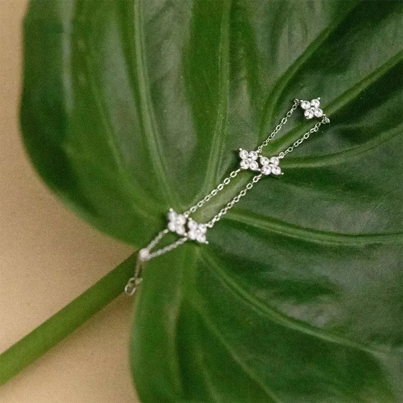 Zirkon fyrbladigt blomsterarmband för kvinnor guld rostfritt stål