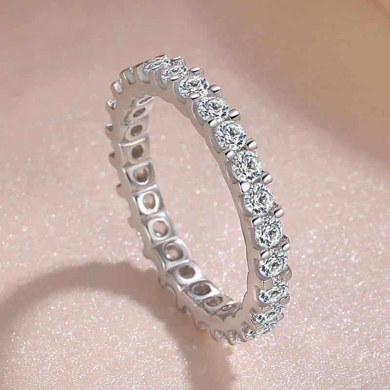 Elegant S925 Silverring för kvinnor med Cubic Zirconia