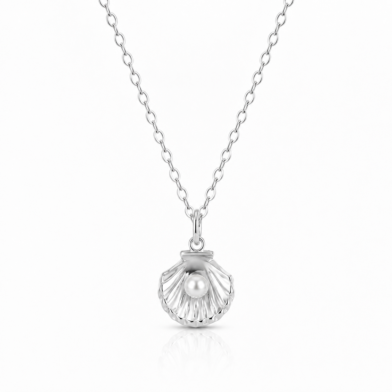 Rivage Necklace — A Spark Close to the Heart
