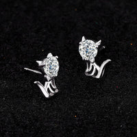 Personliga kattörhängen i 925 silver med Moissanite