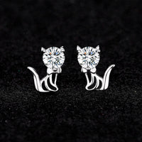 Personliga kattörhängen i 925 silver med Moissanite