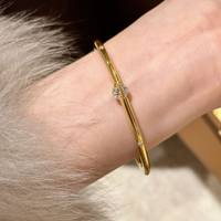<tc>Stjärnfall-armband öppningsbart 18,5 cm omkrets</tc>
